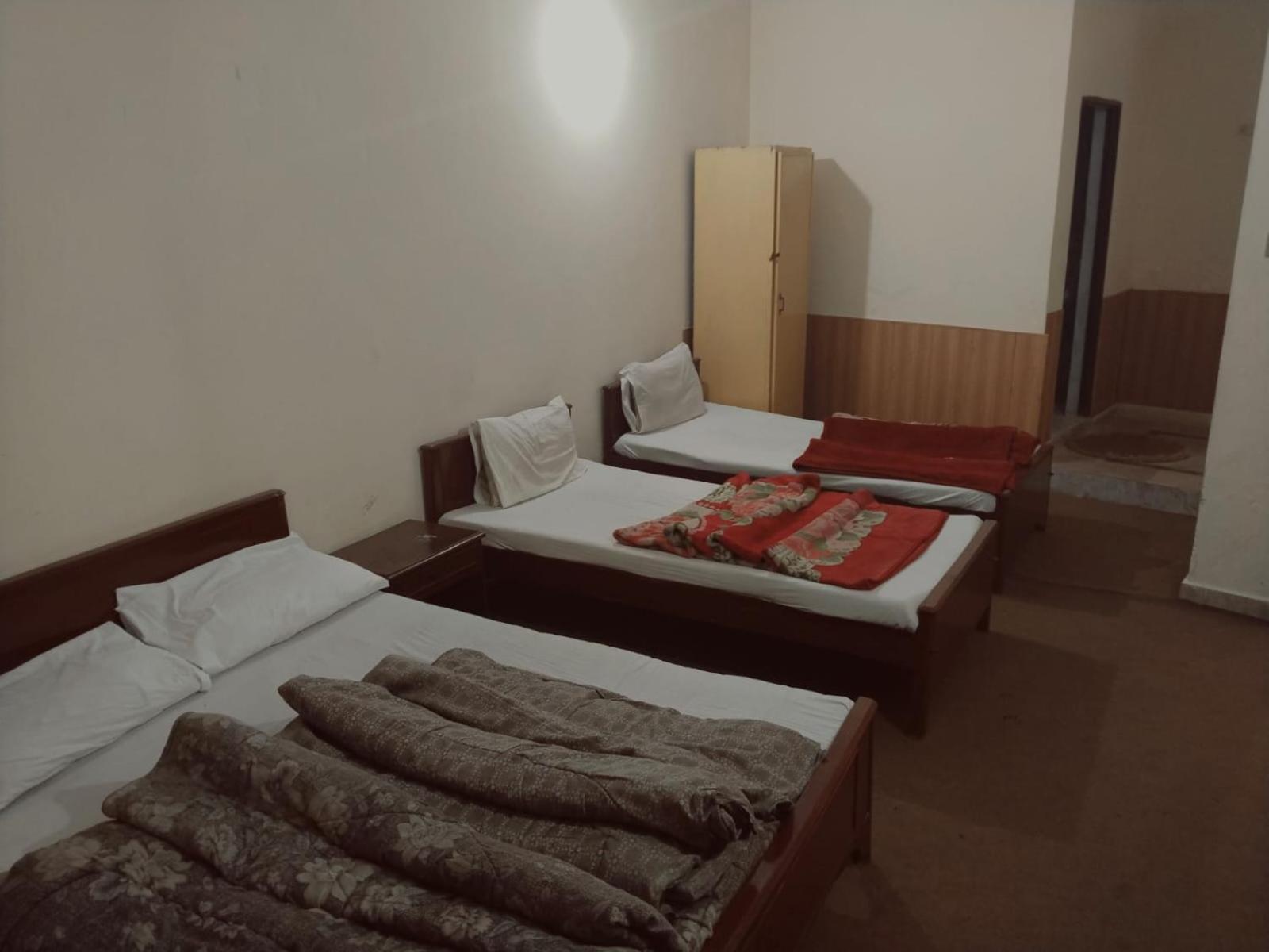 Shahzad Hotel Rawalpindi Exterior foto
