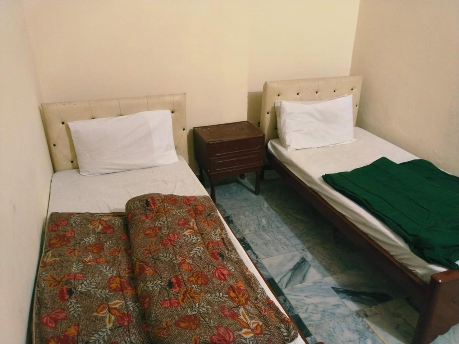 Shahzad Hotel Rawalpindi Exterior foto